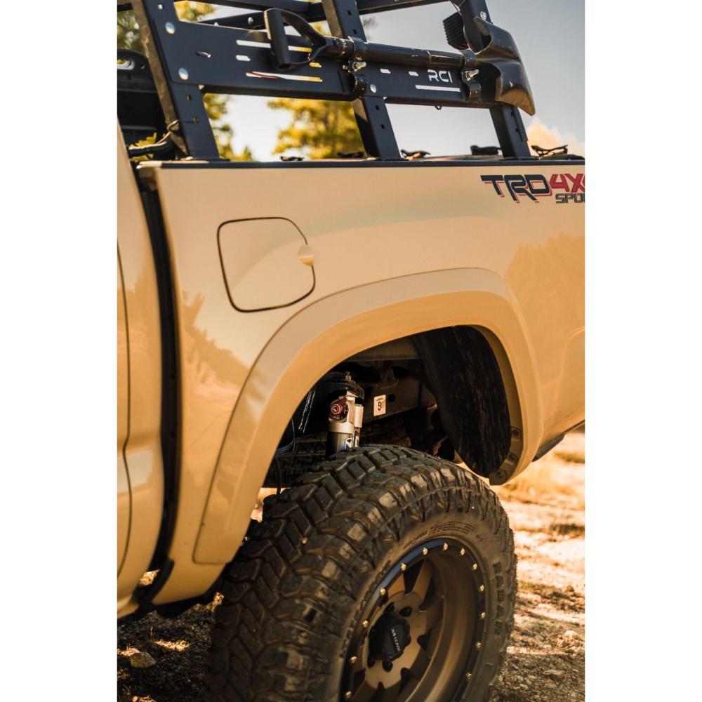 Falcon Sport Tow/Haul & Spacer 0-2.25 inch Lift Kit for Tacoma (05-23) with heavy-duty shocks and off-road tires