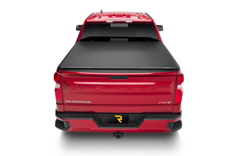 Extang 2020 Chevy/GMC Silverado/Sierra (6 ft 9 in) 2500HD/3500HD Trifecta 2.0 heavy-duty retractable tonneau cover