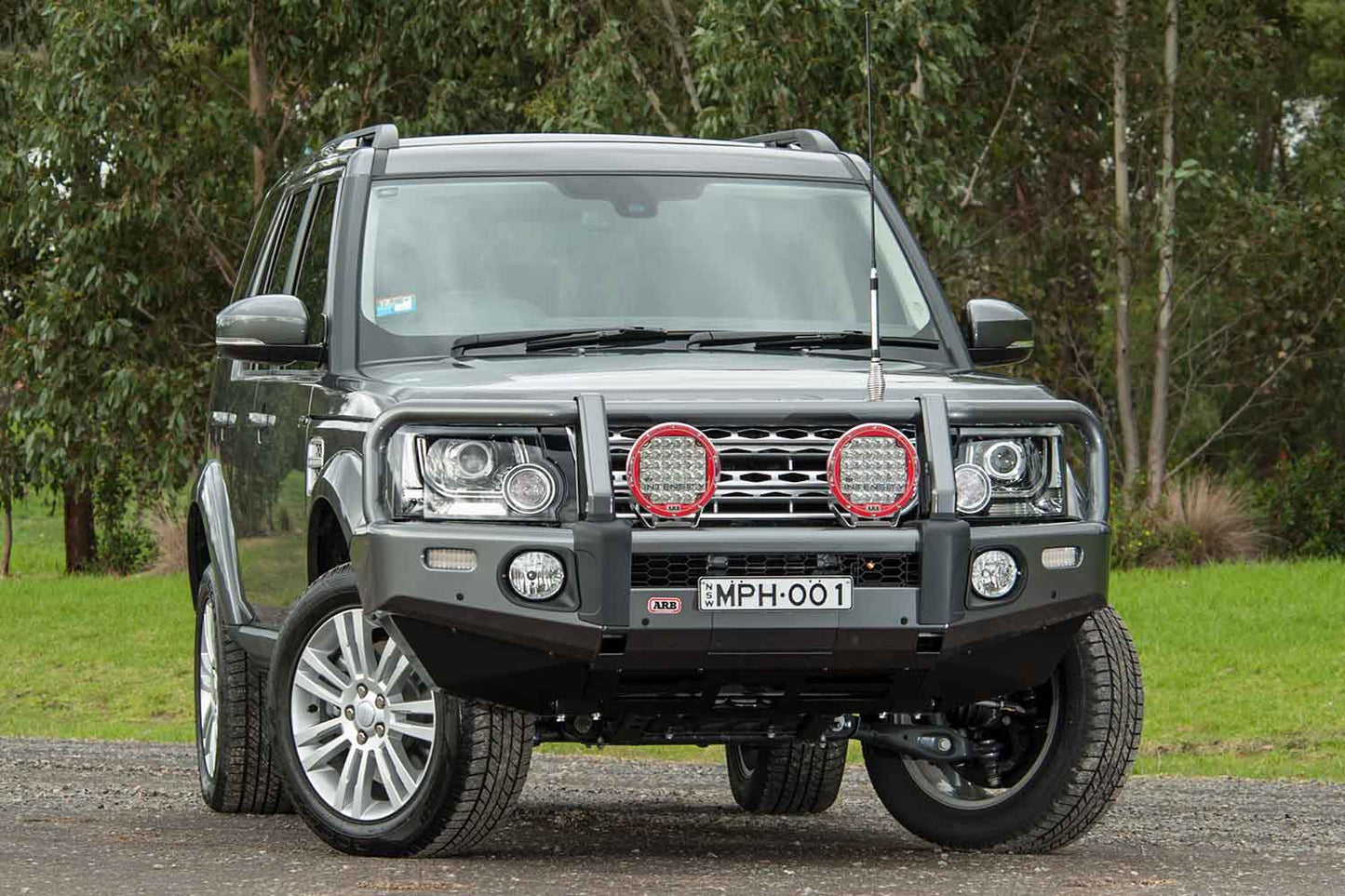 ARB Summit Front Winch Bumper 3432220B for Land Rover LR4 (2014-2016) with heavy-duty steel and fitting kit included