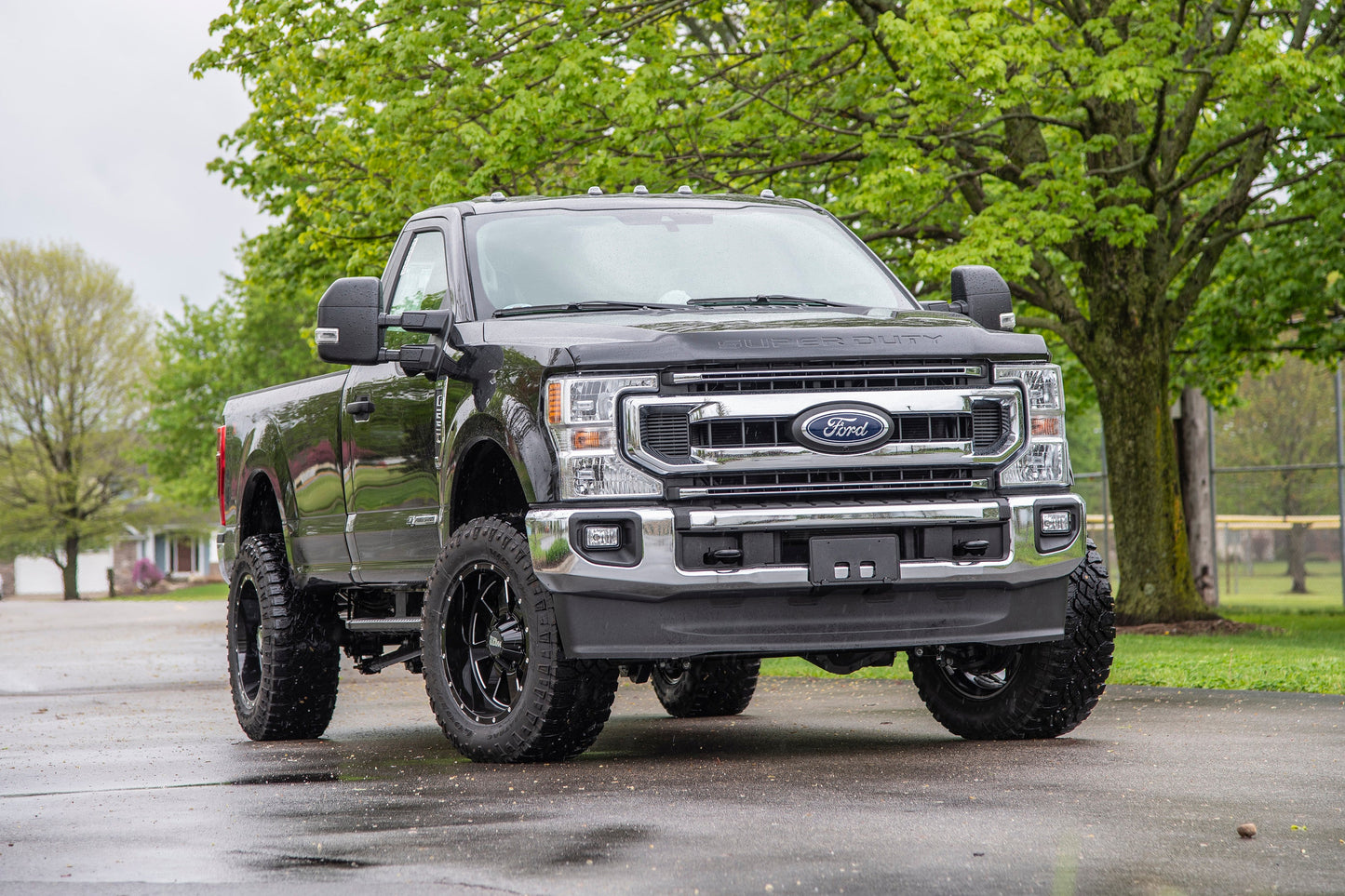 BDS Suspension BDS 1-2 Inch Leveling Kit | Performance Spring | Ford F250/F350 Super Duty 2020 with lifted 4WD and aggressive off-road tires