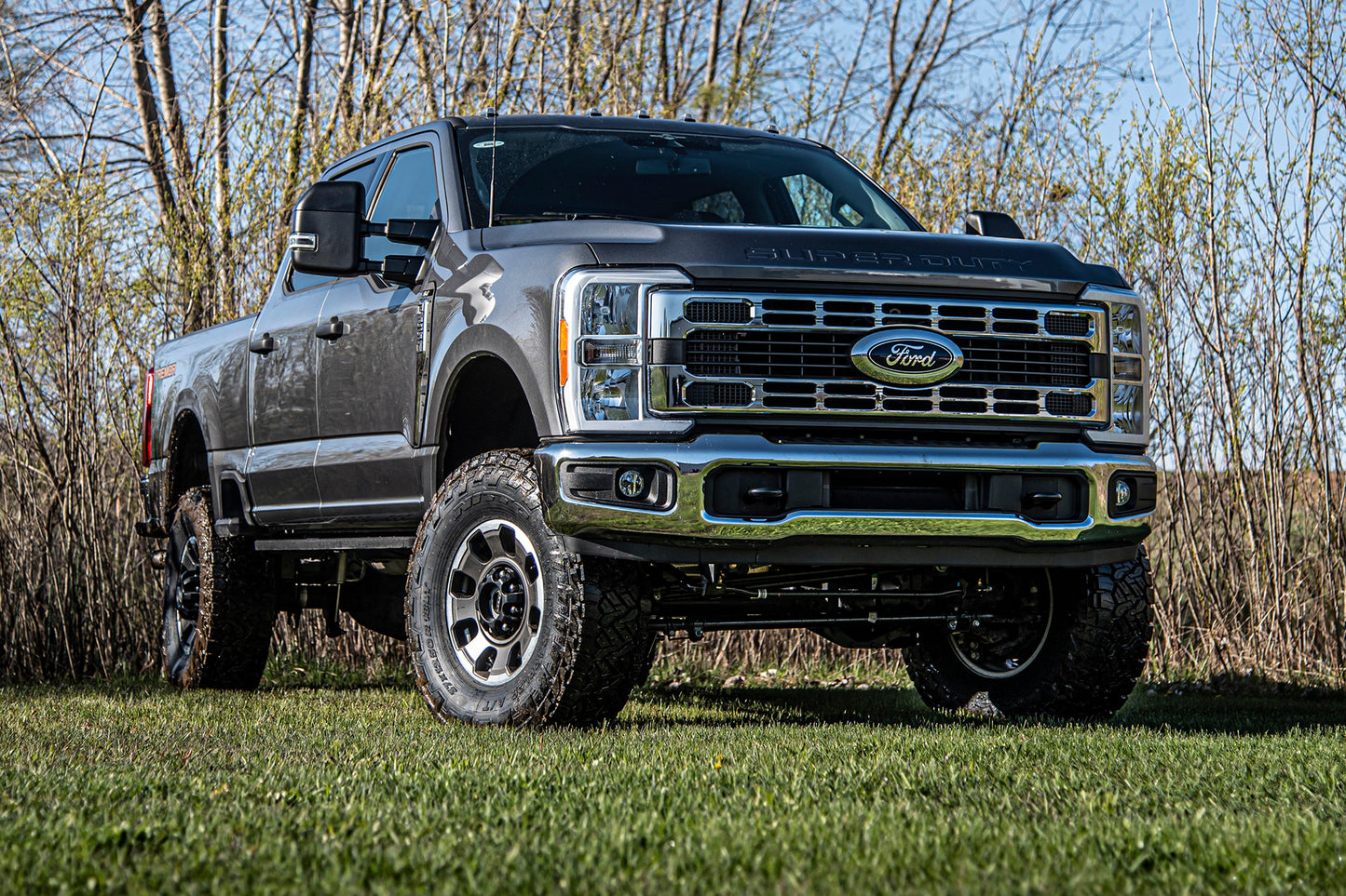 BDS 5 Inch Lift Kit w/ Radius Arm | FOX 2.5 Coil-Over Conversion - Performance Elite | Ford F250/F350 Super Duty (23-24) 4WD | Diesel lifted suspension on truck