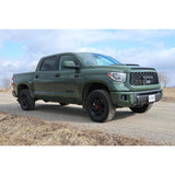 FOX 2.5 Factory Race 0-2" Leveling Kit for Tundra (07-21) installed on lifted 2021 Toyota Tundra off-road suspension
