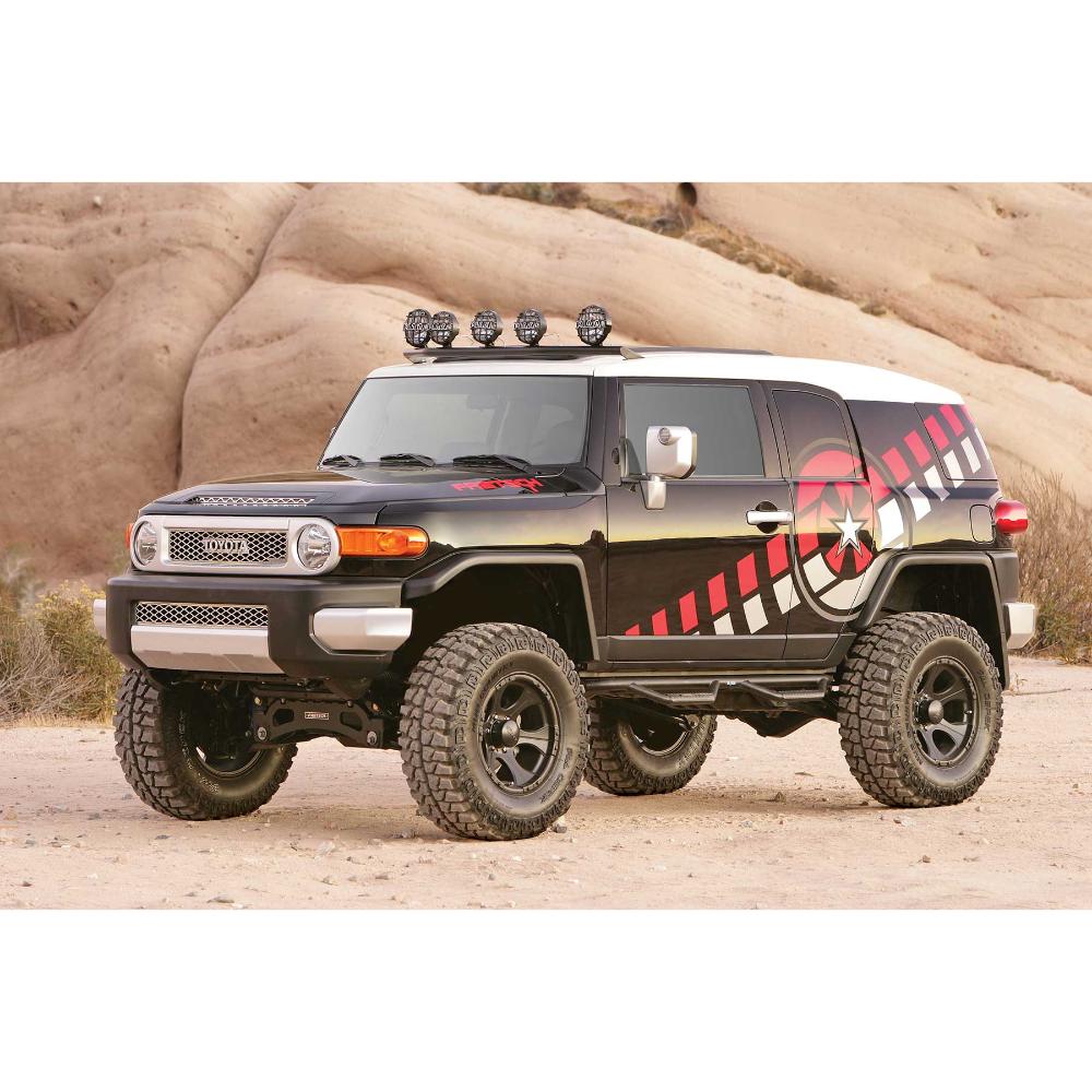 Fabtech 6″ Basic System w/ Performance Shocks K7006 for Toyota FJ Cruiser (06-09) heavy-duty lifted suspension with off-road tires