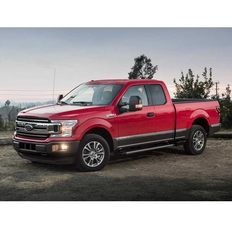 King Shocks KING 2-3 inch Leveling Kit for F-150 (15-ON) installed on lifted 2017 Ford F-150 with suspension upgrade