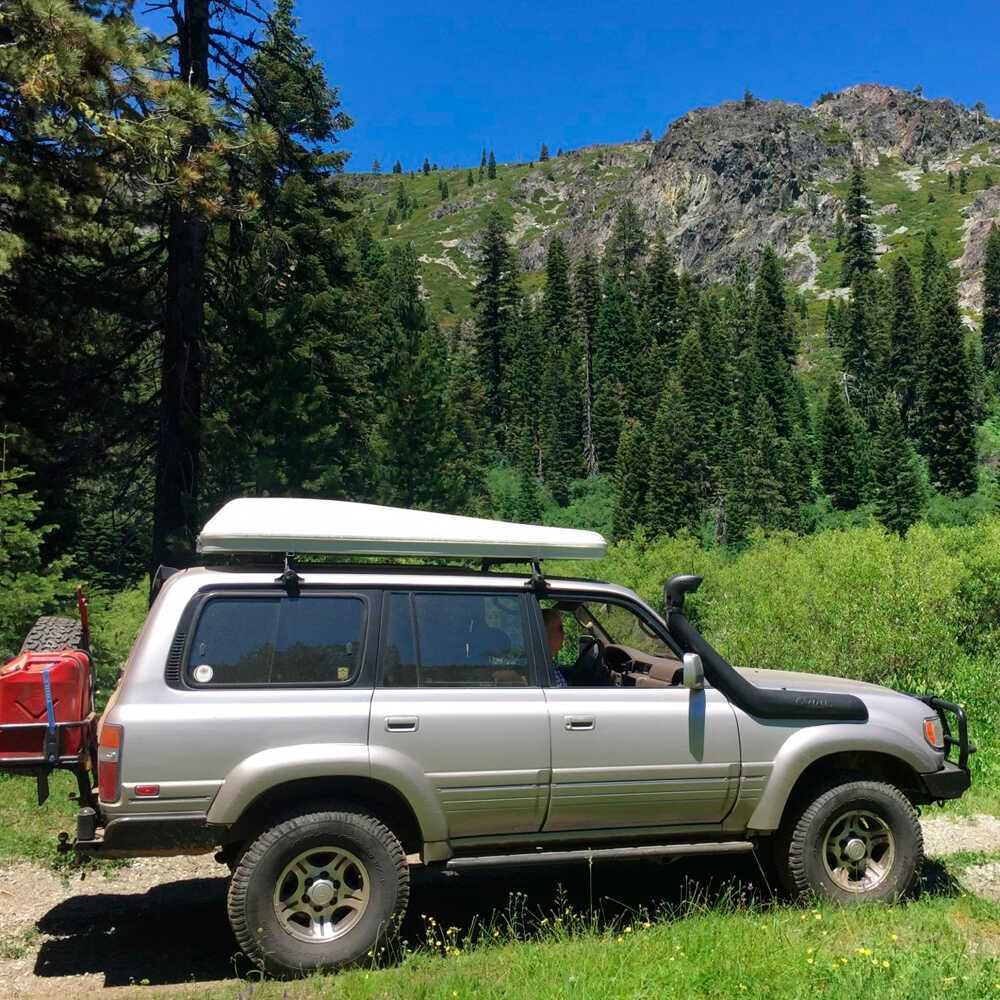 Old Man Emu 2 inch Lift Kit for Lexus LX450 (96-97) with increased ground clearance and Nitrocharger shocks.