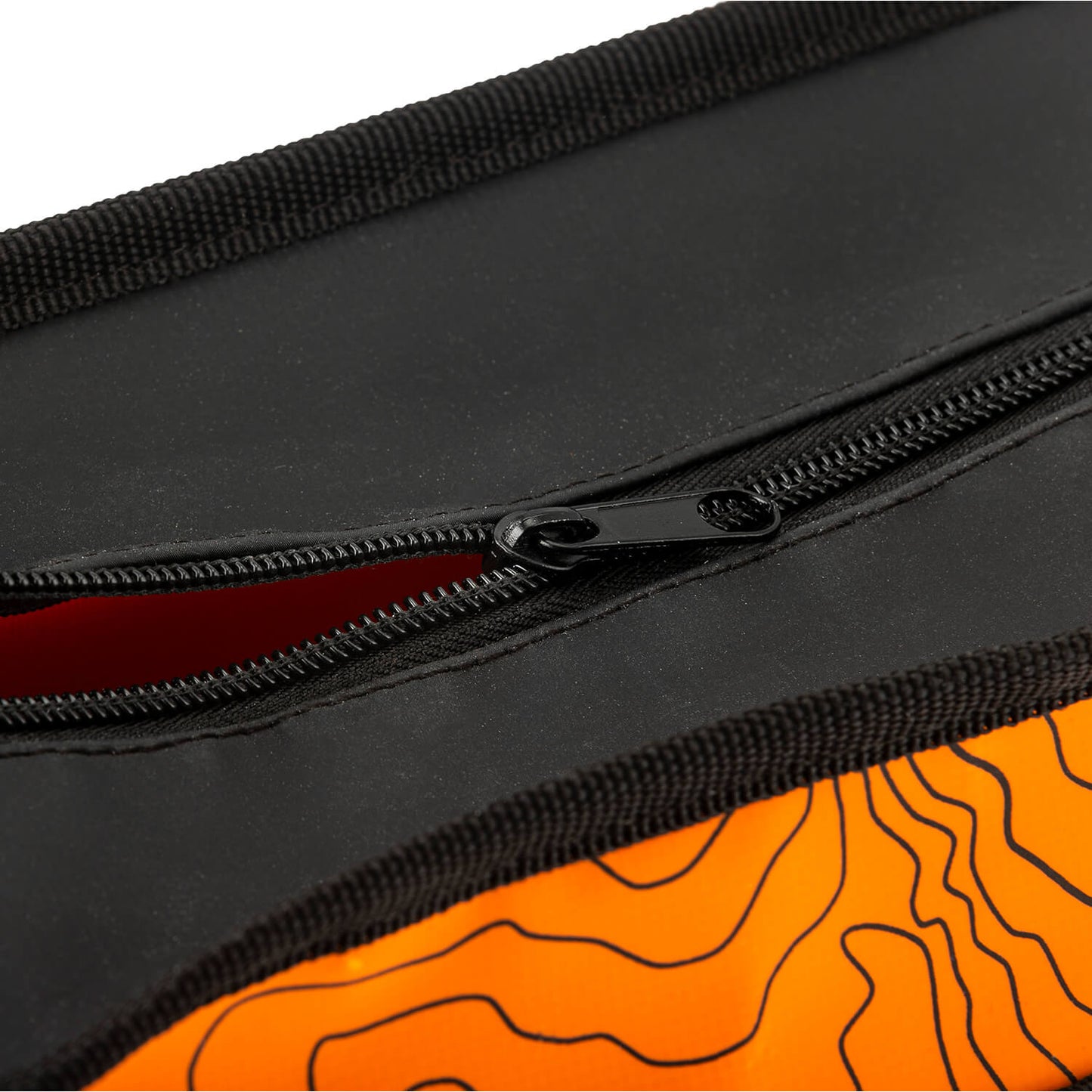 ARB Micro Recovery Bag ARB504A heavy-duty zipper and durable reinforced fabric for secure off-road recovery gear storage