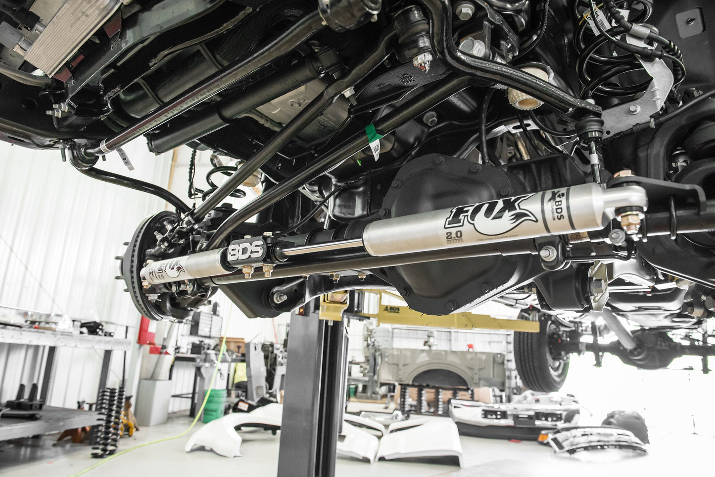 BDS Dual Steering Stabilizer Kit w/ FOX 2.0 Performance Shocks | Ford F250/F350 Super Duty (05-24) 4WD installed under chassis