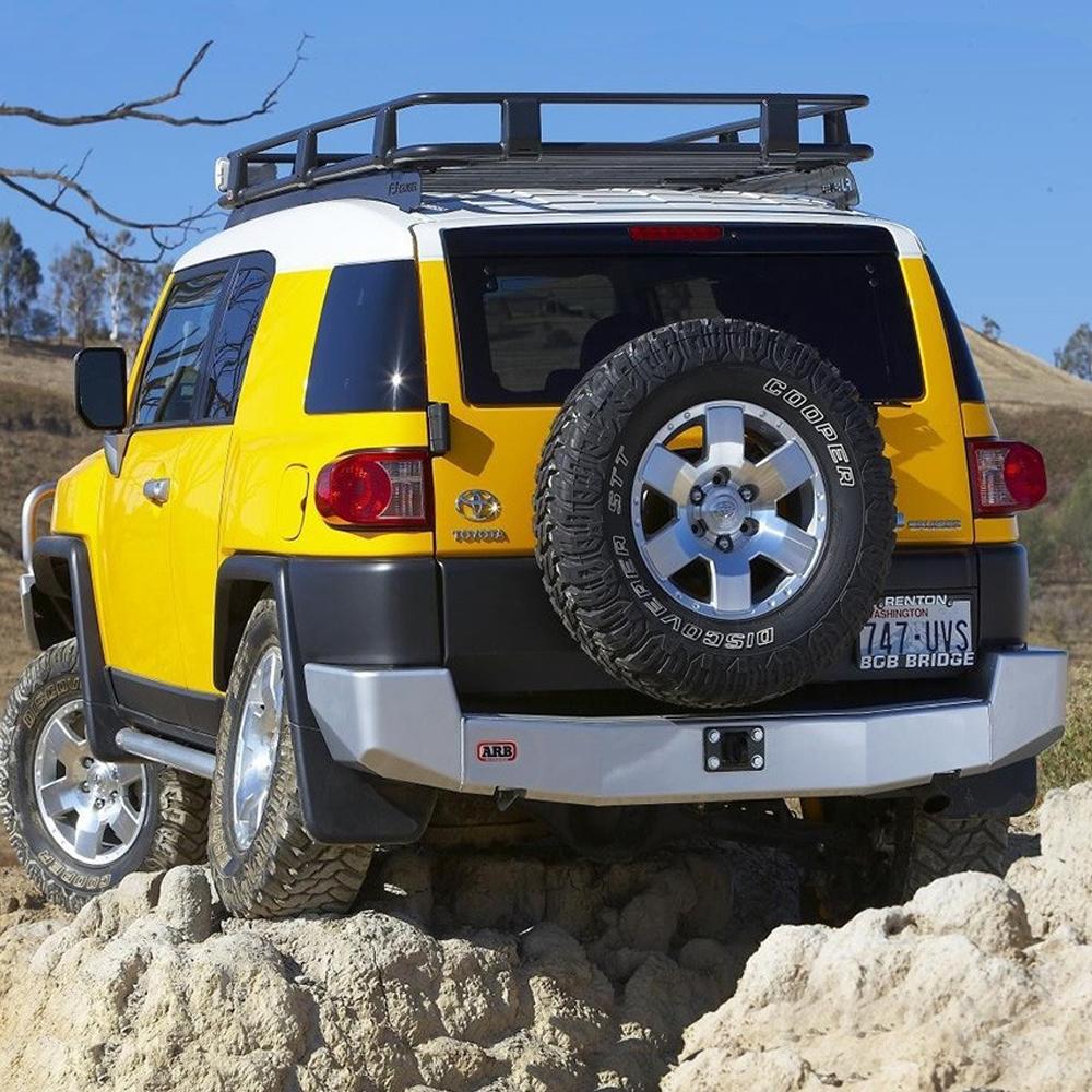 This 2011 Toyota FJ Cruiser features Roof Rack Components Toyota FJ Cruiser 2007-2014 ARB 3720110, a high capacity mounting system for all your adventure gear.