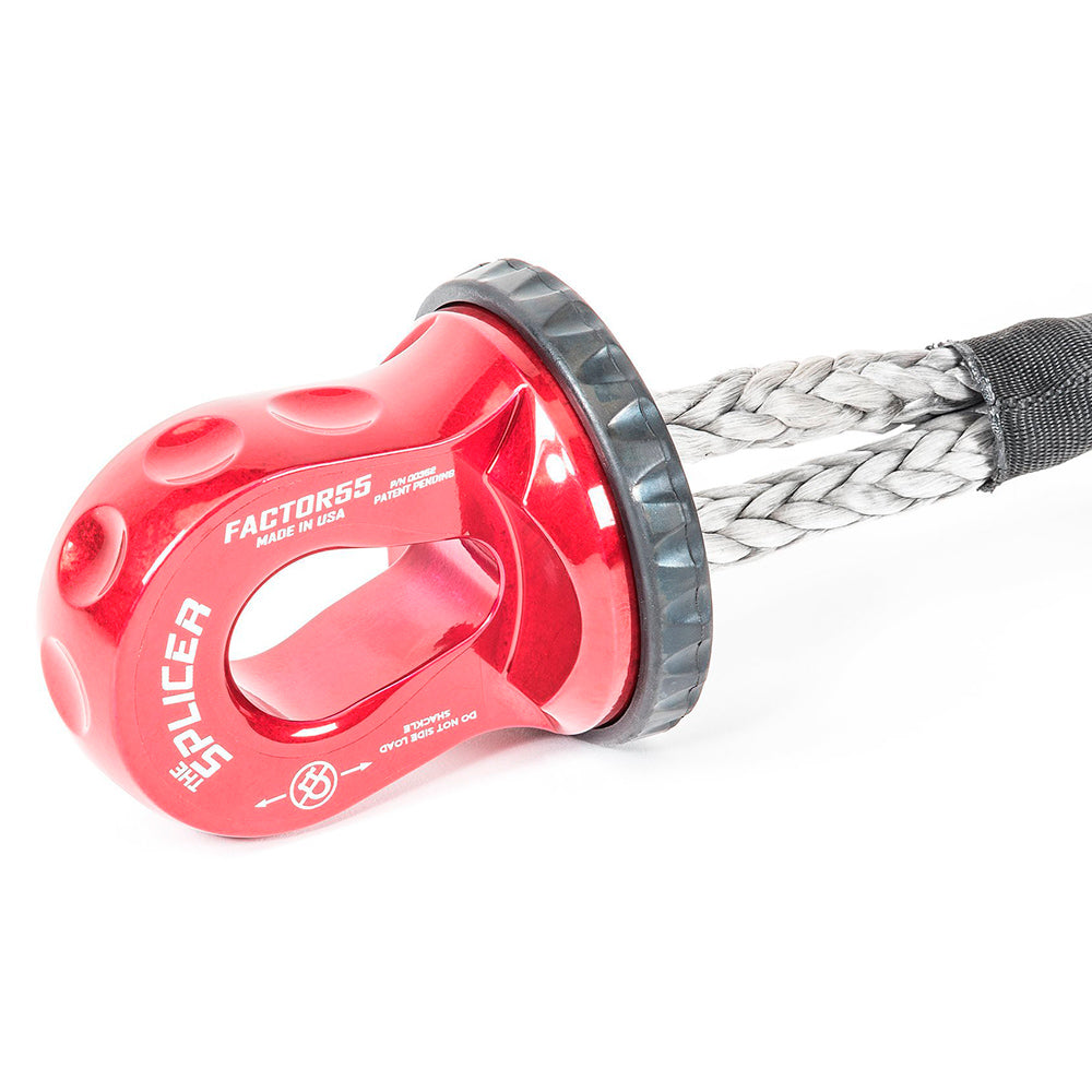 A Factor 55 Splicer Shackle Mount Thimble in Red 00352-01 with a hook attached to it.