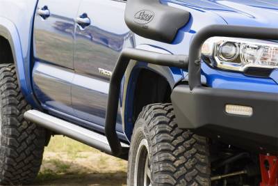 ARB Summit Side Step Bar Return 4423030 for Toyota Tacoma 2016 - 2022 with heavy-duty tubular steel and protective nylon cover